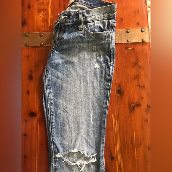 Abercrombie & Fitch womens distressed jeans size 0S - Picture 4 of 8